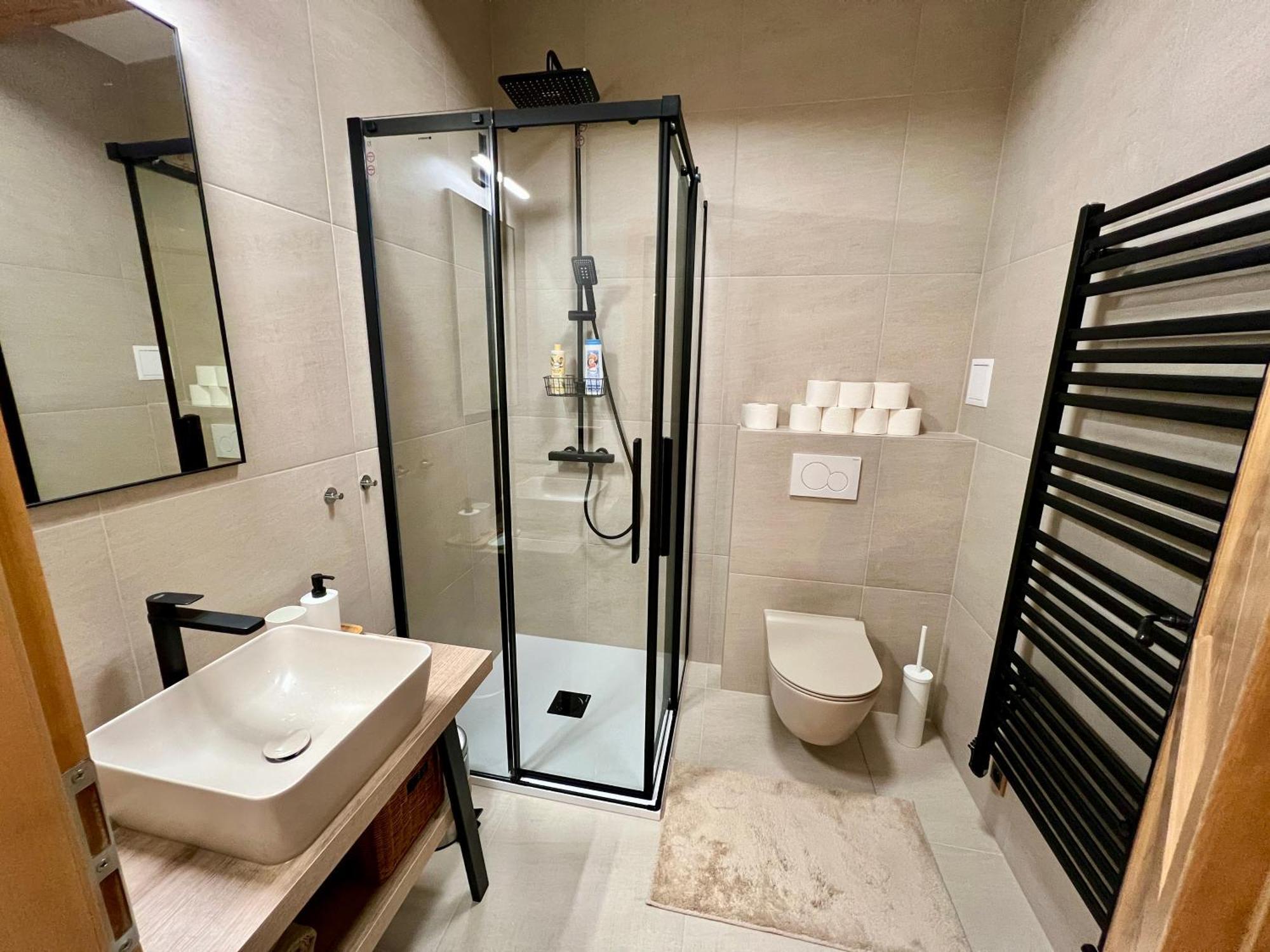 Apartman 8, Jezerne Velké Karlovice Extérieur photo