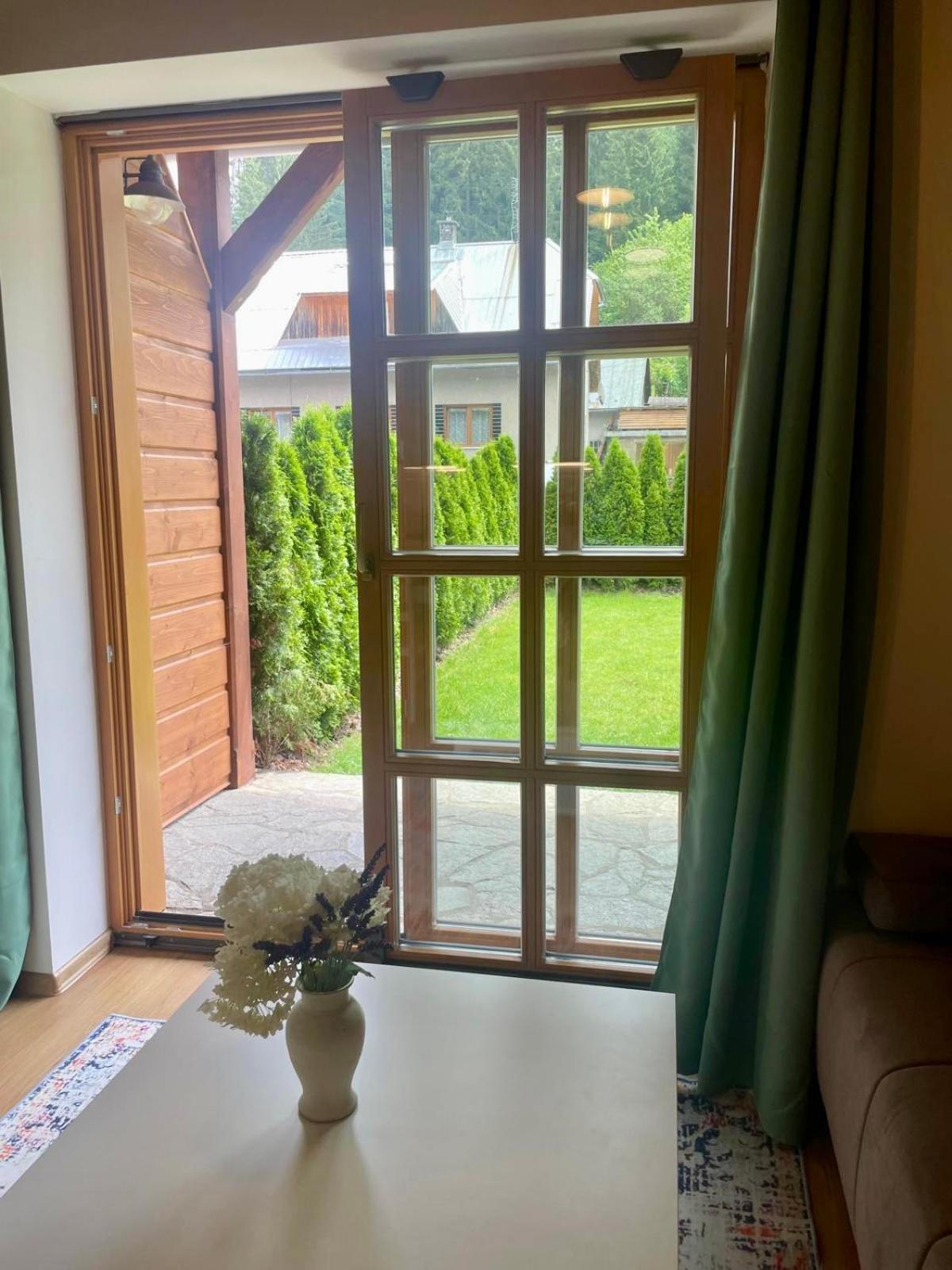 Apartman 8, Jezerne Velké Karlovice Extérieur photo