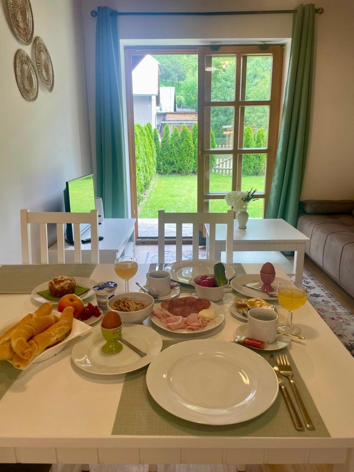 Apartman 8, Jezerne Velké Karlovice Extérieur photo
